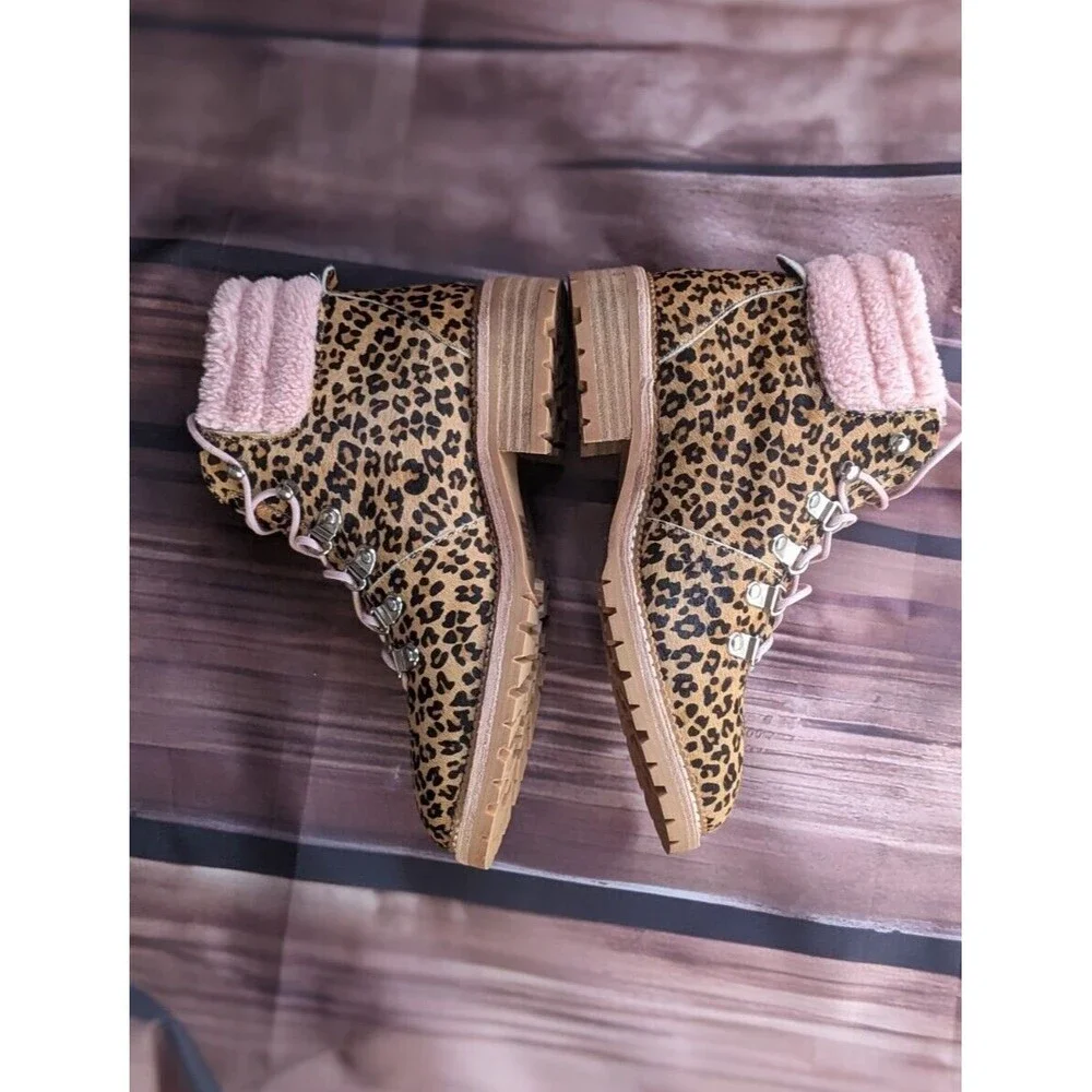 Silent D‎ Hiker Boots women's 6 Animal Print Leopard Rexi fur lined
